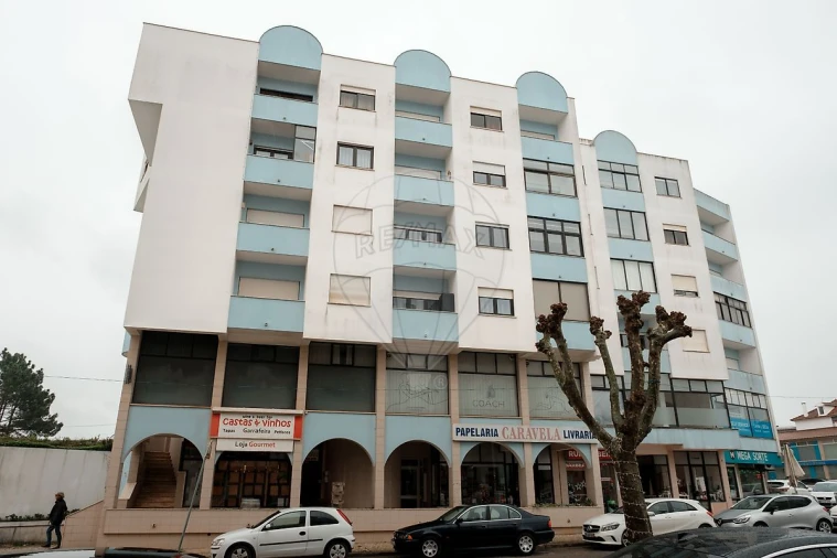 Apartamento T3 para Arrendamento em Benedita Foto 1