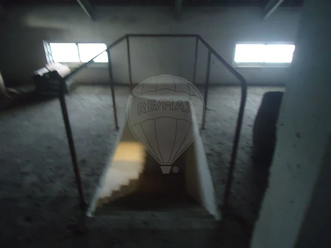 Moradia T1 para Venda em Cela Foto 8