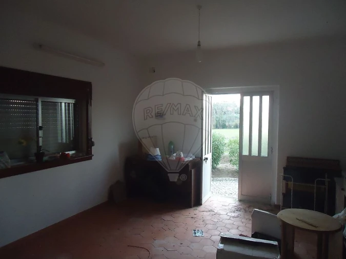 Moradia T1 para Venda em Cela Foto 10