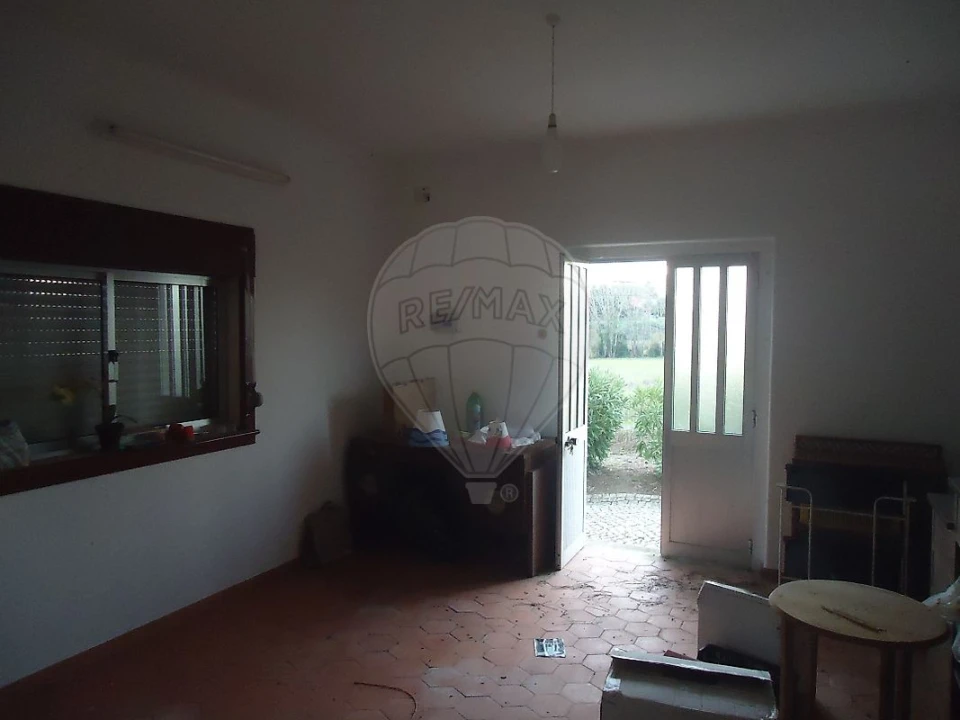 Moradia T1 para Venda em Cela Foto 10