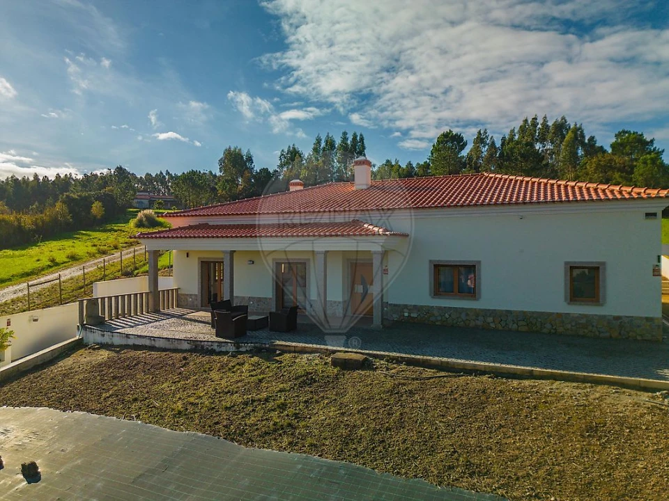 Moradia T3 para Venda em Nossa Senhora do Pópulo, Coto e São Gregório Foto 14