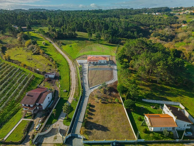 Moradia T3 para Venda em Nossa Senhora do Pópulo, Coto e São Gregório Foto 3
