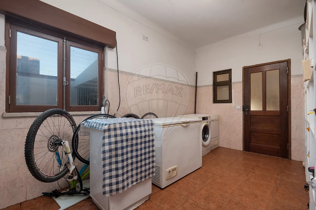 Moradia T5 para Venda em A dos Francos Foto 34