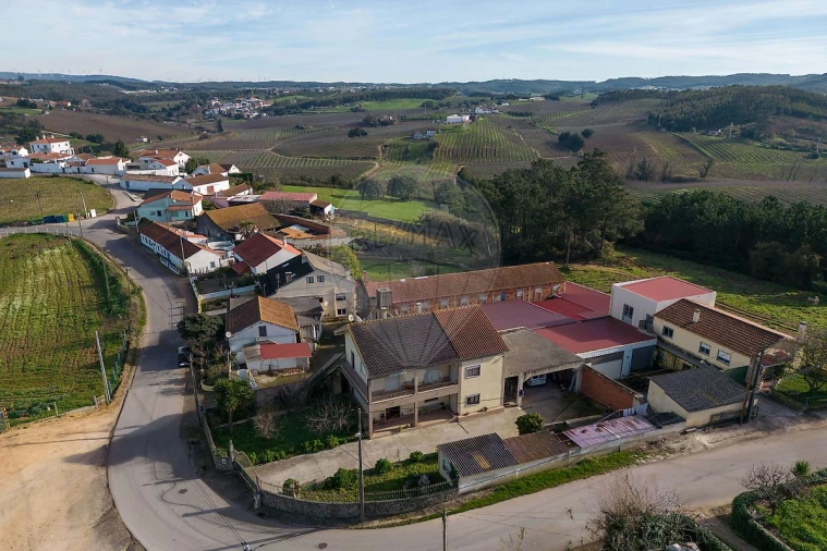 Moradia T5 para Venda em A dos Francos Foto 3