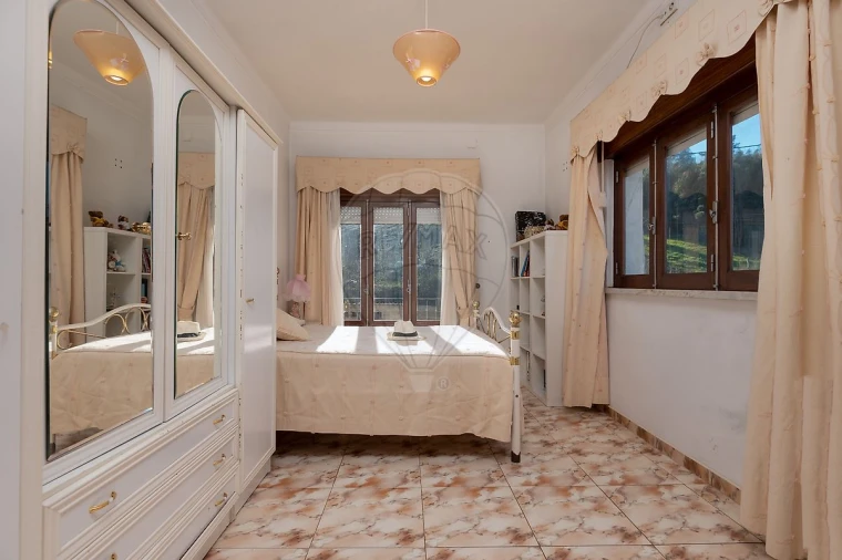 Moradia T5 para Venda em A dos Francos Foto 27