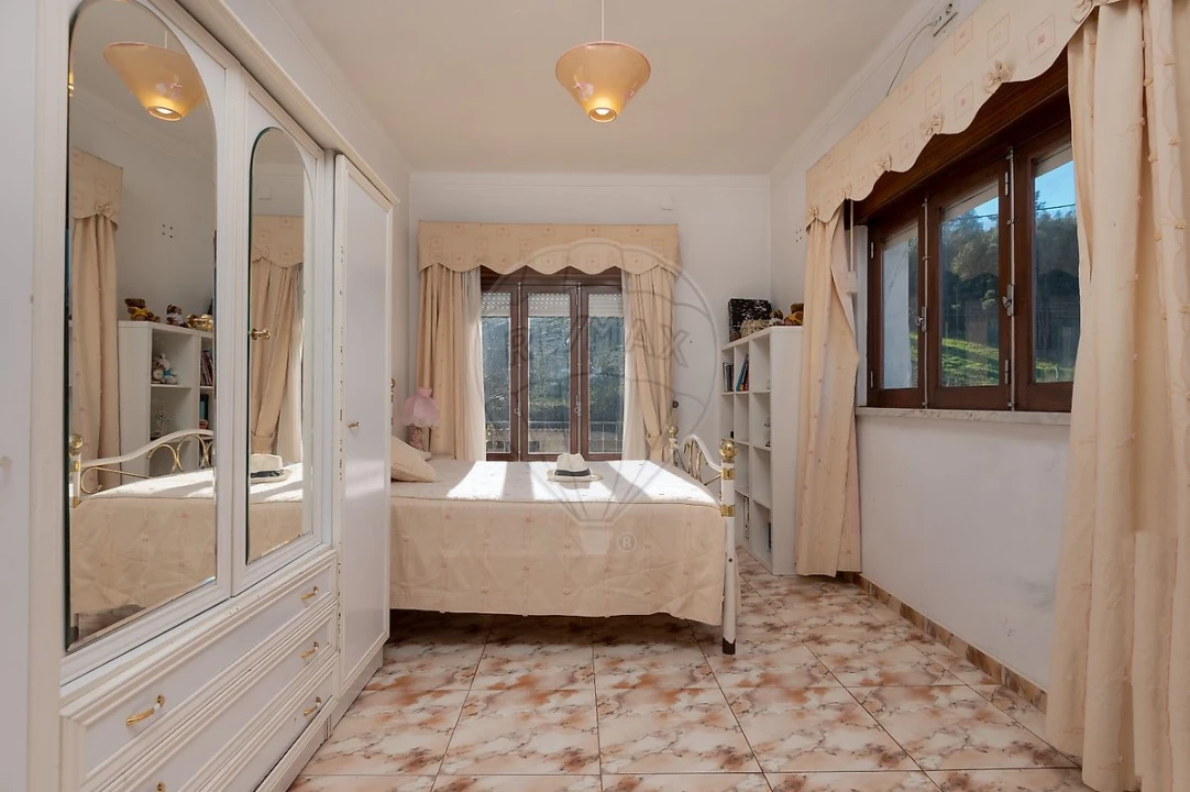 Moradia T5 para Venda em A dos Francos Foto 27