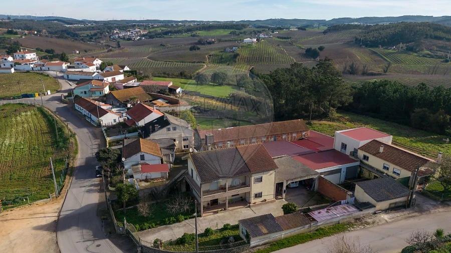 Moradia T5 para Venda em A dos Francos