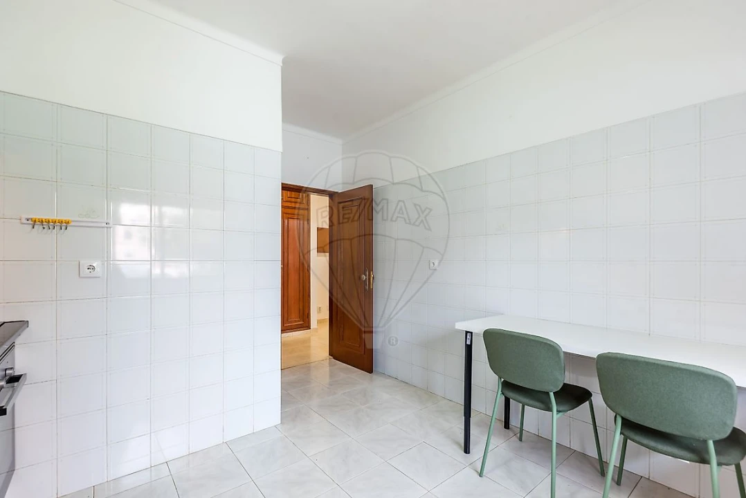 Apartamento T1 para Venda em Pinhal Novo Foto 12