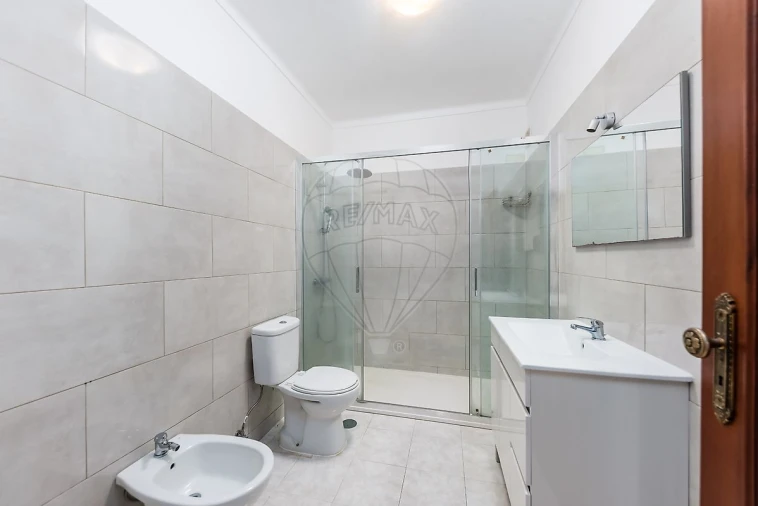 Apartamento T1 para Venda em Pinhal Novo Foto 24