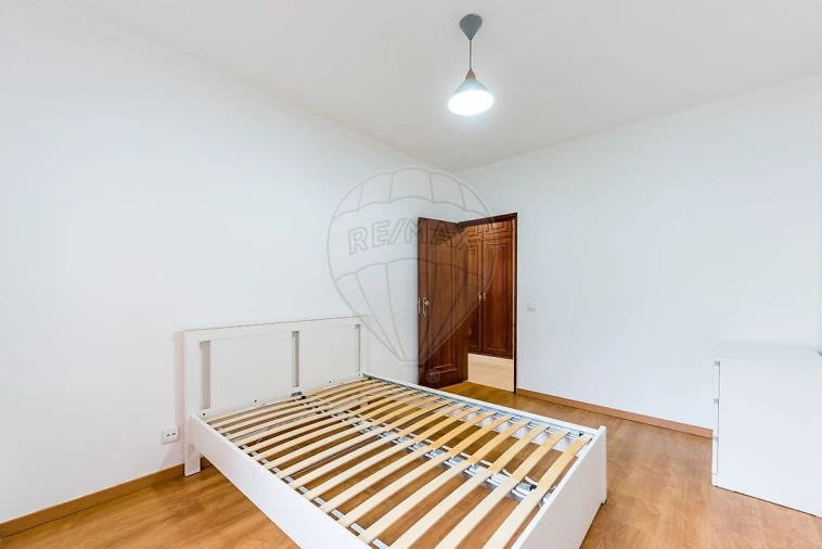 Apartamento T1 para Venda em Pinhal Novo Foto 18