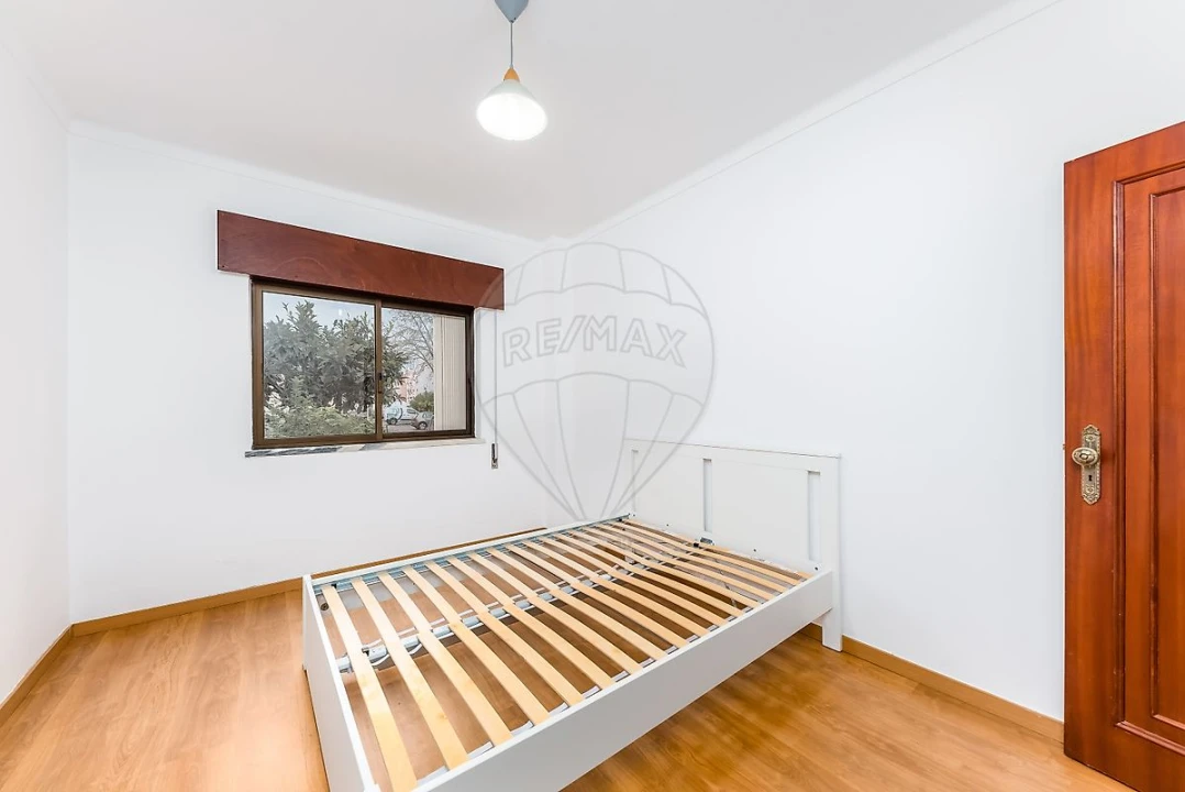 Apartamento T1 para Venda em Pinhal Novo Foto 21