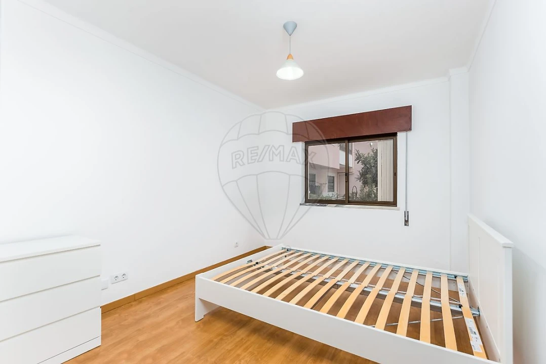 Apartamento T1 para Venda em Pinhal Novo Foto 19