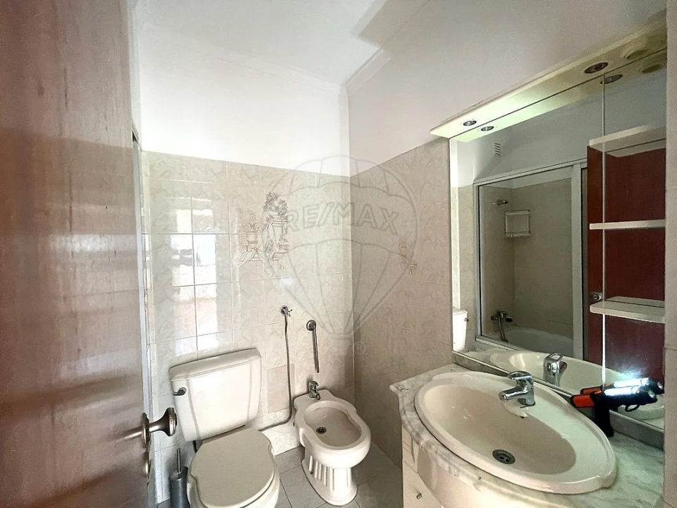 Apartamento T2 para Venda em Seixal, Arrentela e Aldeia de Paio Pires Foto 19
