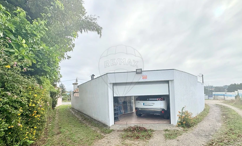 Moradia T3 para Venda em São Felix da Marinha Foto 14