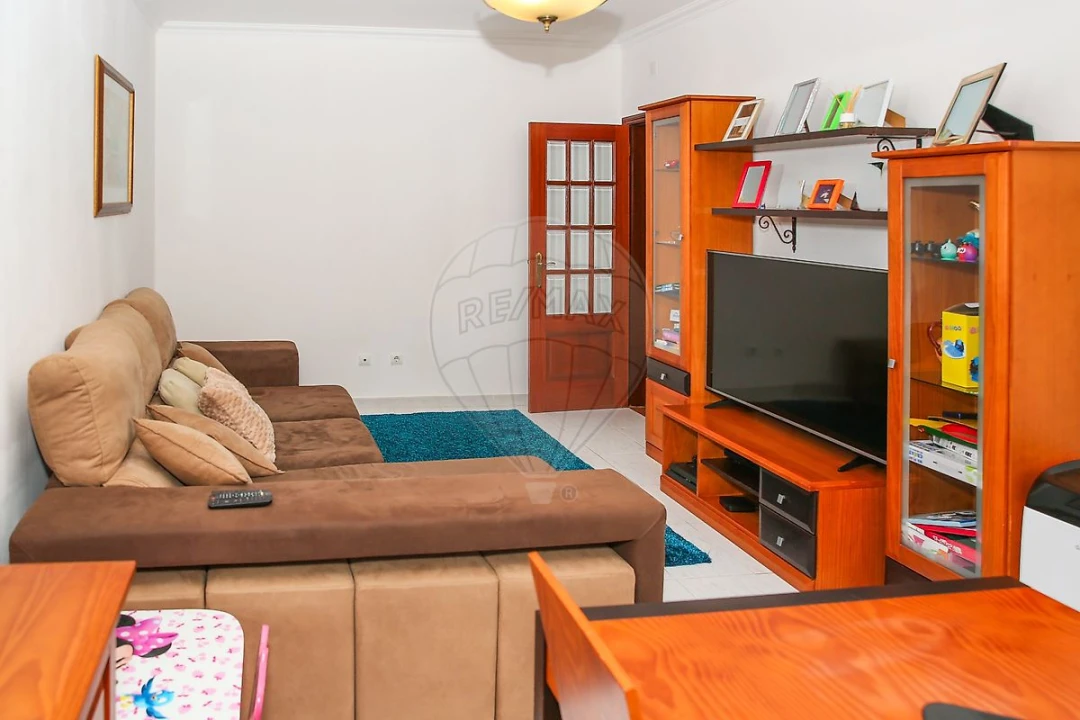 Apartamento T3 para Venda em Azambuja Foto 5