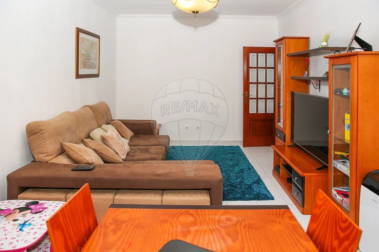 Apartamento T3 para Venda em Azambuja Foto 4