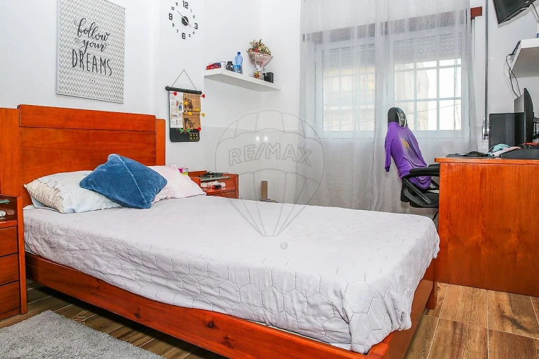 Apartamento T3 para Venda em Azambuja Foto 25