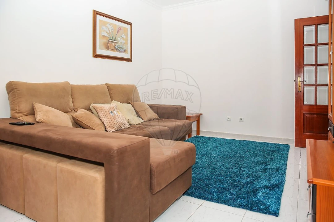 Apartamento T3 para Venda em Azambuja Foto 9