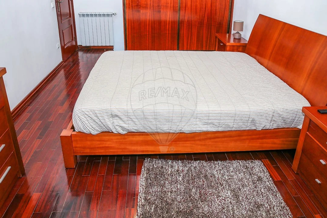 Apartamento T3 para Venda em Azambuja Foto 28