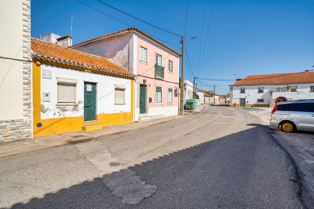 Moradia T2 para Venda em Valada Foto 47