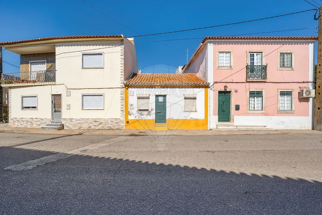 Moradia T2 para Venda em Valada Foto 46