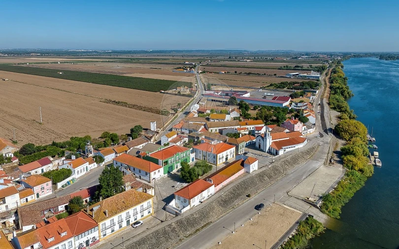 Moradia T2 para Venda em Valada Foto 9