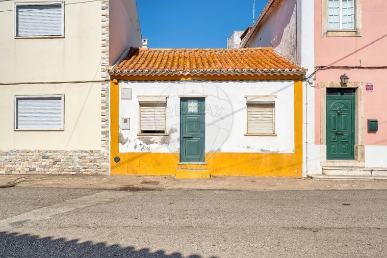 Moradia T2 para Venda em Valada Foto 44