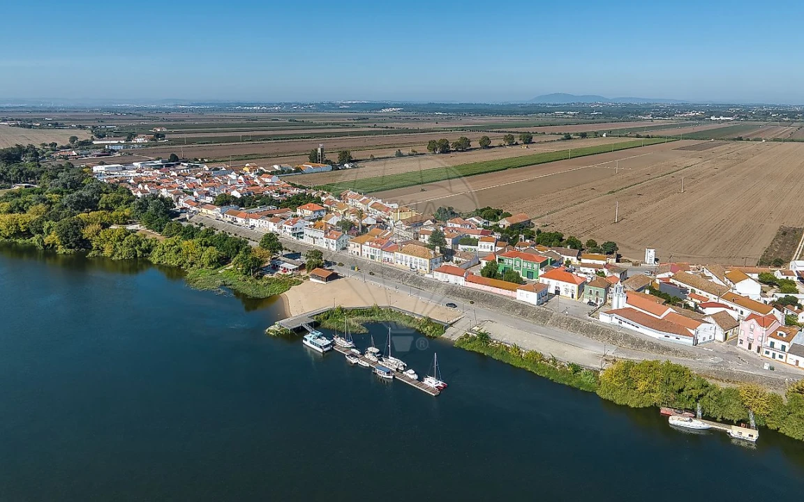 Moradia T2 para Venda em Valada Foto 7