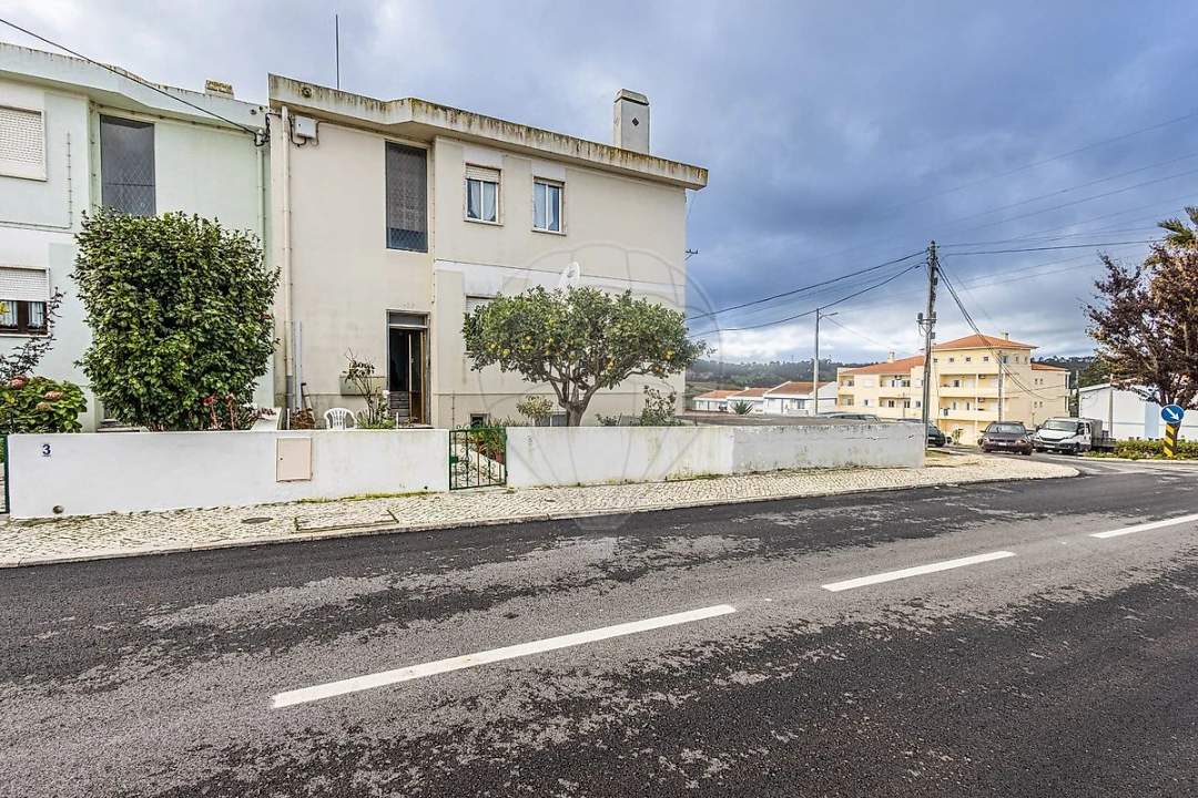 Apartamento T3 para Venda em Azambuja Foto 8