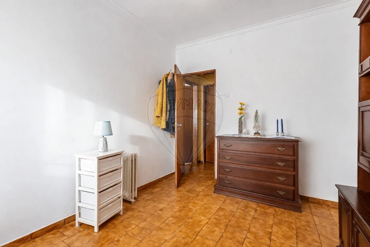 Apartamento T3 para Venda em Azambuja Foto 16