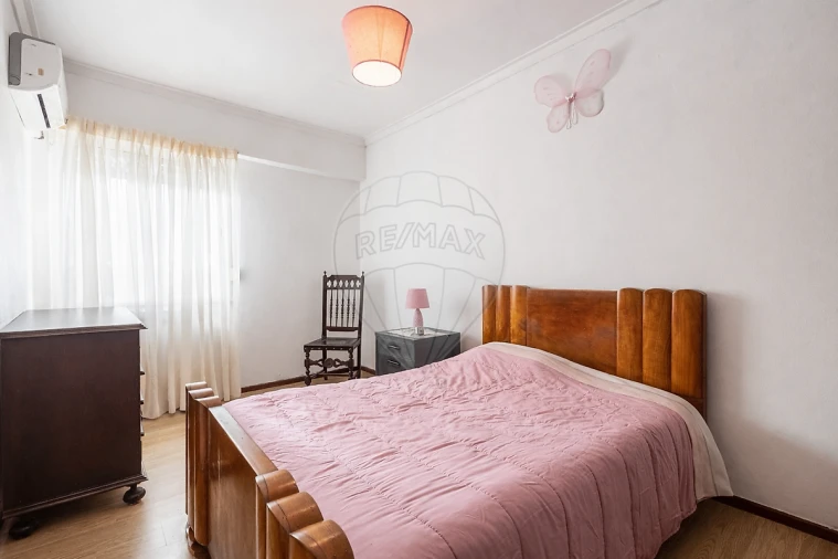 Apartamento T3 para Venda em Azambuja Foto 15