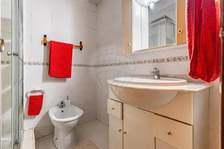 Apartamento T3 para Venda em Azambuja Foto 11