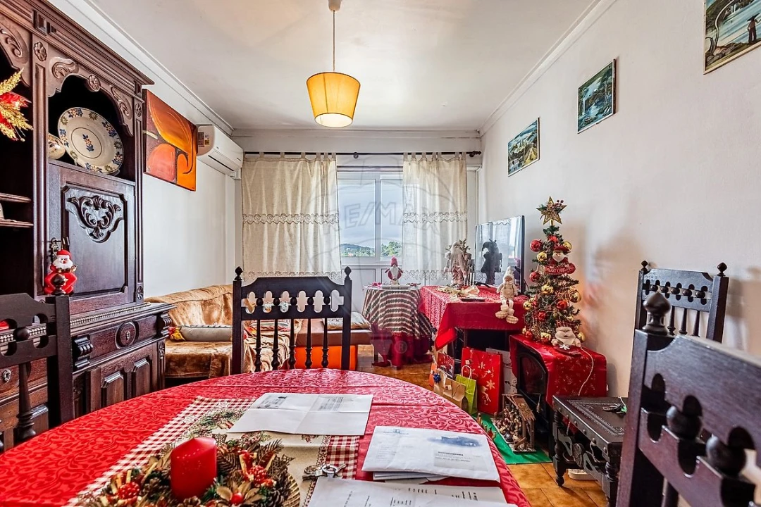 Apartamento T3 para Venda em Azambuja Foto 1