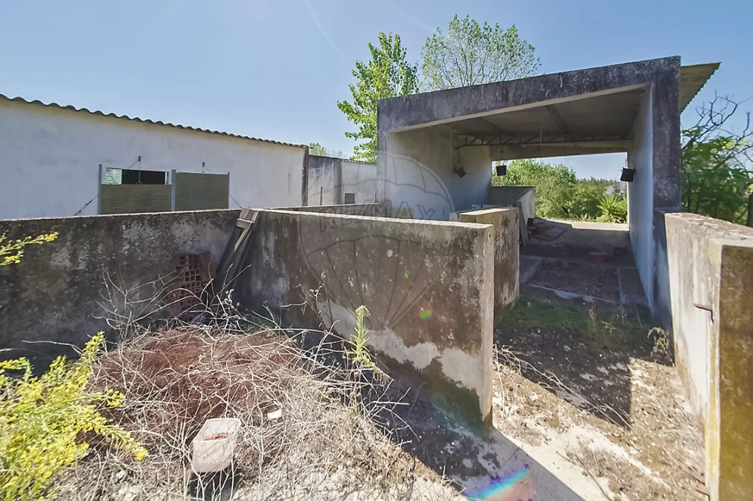 Quinta T2 para Venda em Rio Maior Foto 8