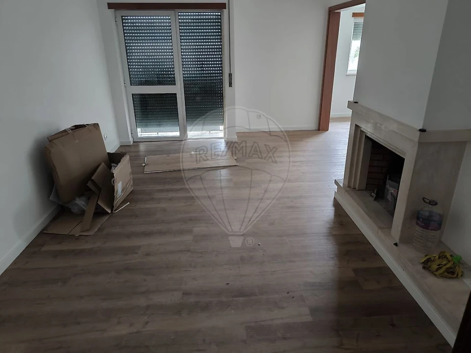 Apartamento T3 para Venda em Rio Maior Foto 25