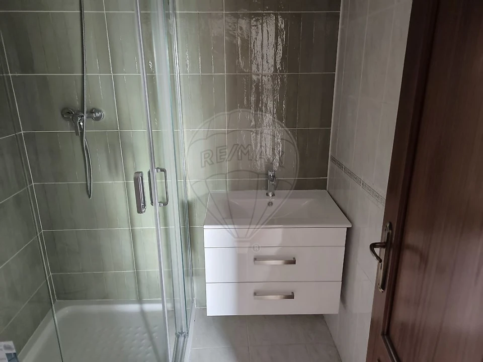 Apartamento T3 para Venda em Rio Maior Foto 39