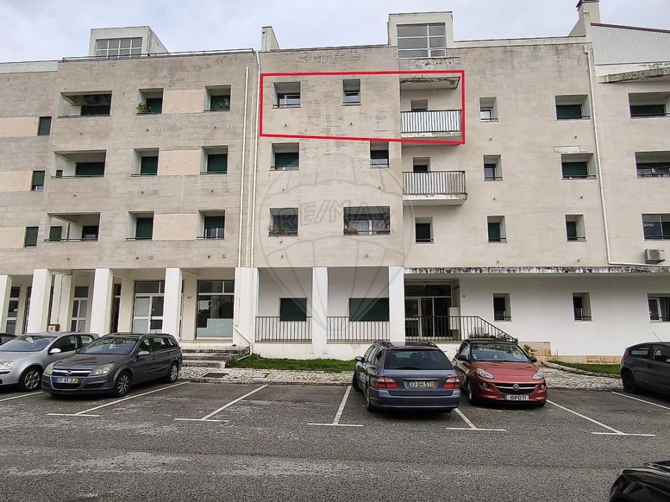 Apartamento T3 para Venda em Rio Maior Foto 1