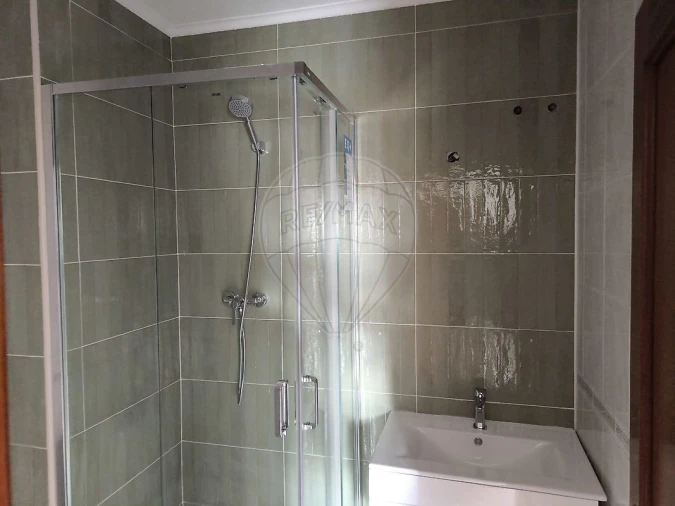 Apartamento T3 para Venda em Rio Maior Foto 38