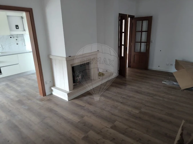 Apartamento T3 para Venda em Rio Maior Foto 28