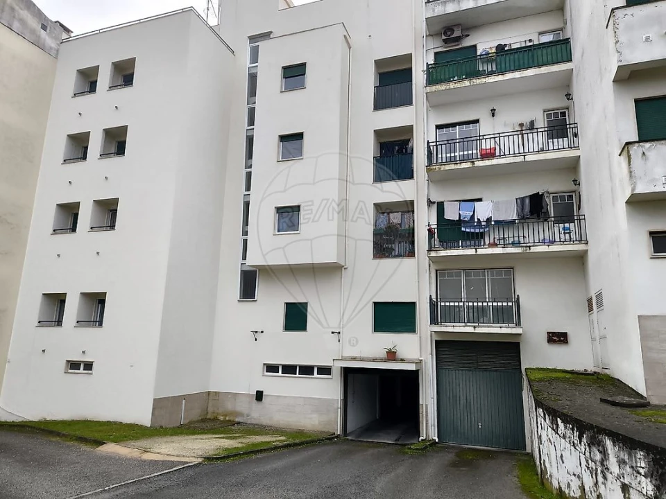 Apartamento T3 para Venda em Rio Maior Foto 9