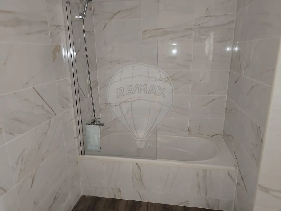 Apartamento T3 para Venda em Rio Maior Foto 48