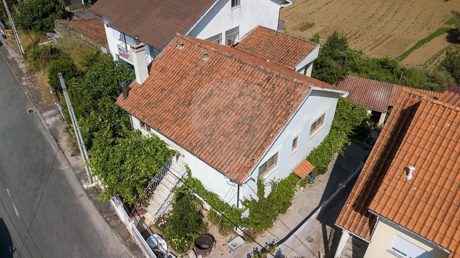 Moradia T2 para Venda em Sé, Santa Maria e Meixedo Foto 6