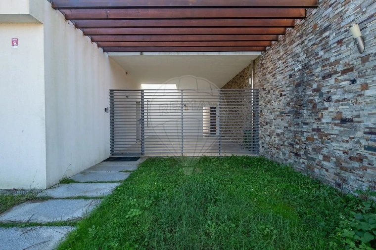 Moradia T3 para Venda em Torreira Foto 6