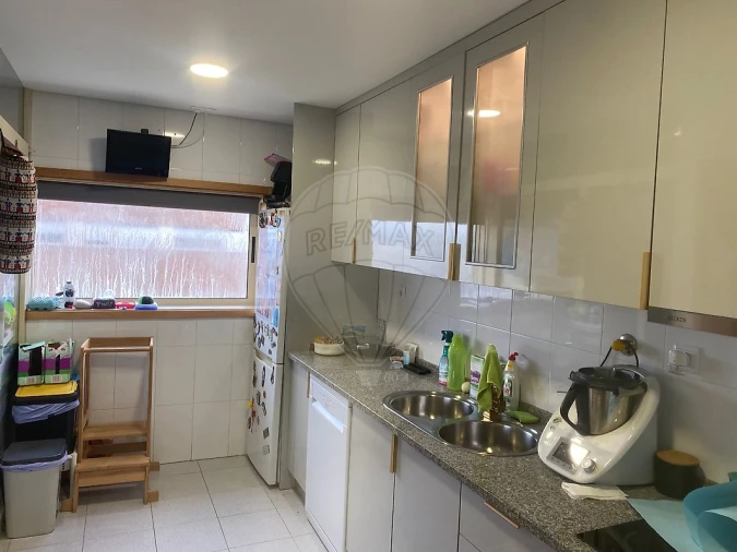 Apartamento T3 para Venda em Castêlo da Maia Foto 10