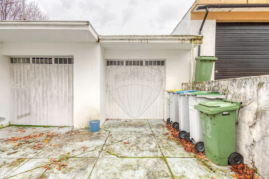 Apartamento T2 para Venda em Cidade da Maia Foto 21