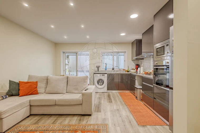 Apartamento T2 para Venda em Cidade da Maia Foto 13