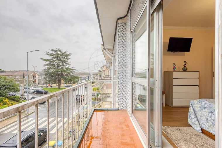 Apartamento T2 para Venda em Cidade da Maia Foto 7