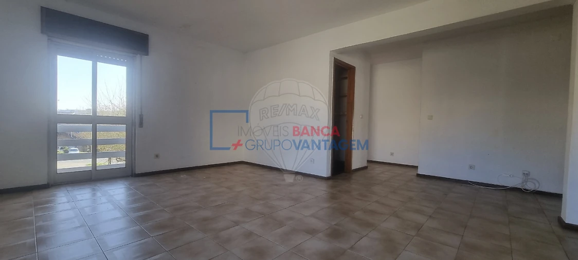 Apartamento T3 para Venda em Rio Tinto Foto 4