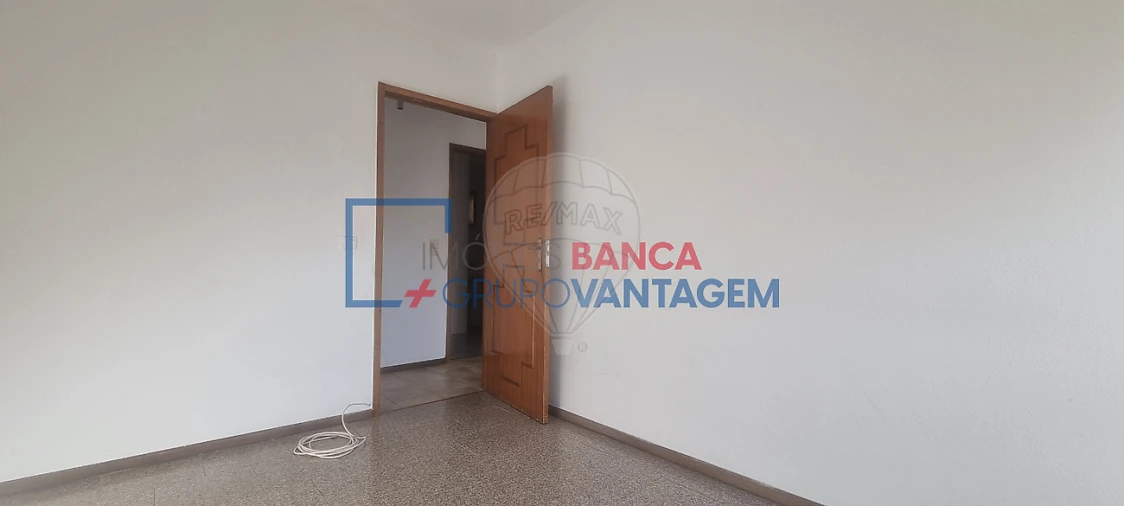 Apartamento T3 para Venda em Rio Tinto Foto 18