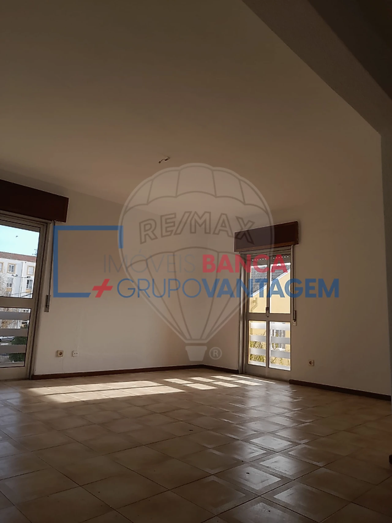 Apartamento T3 para Venda em Rio Tinto Foto 2